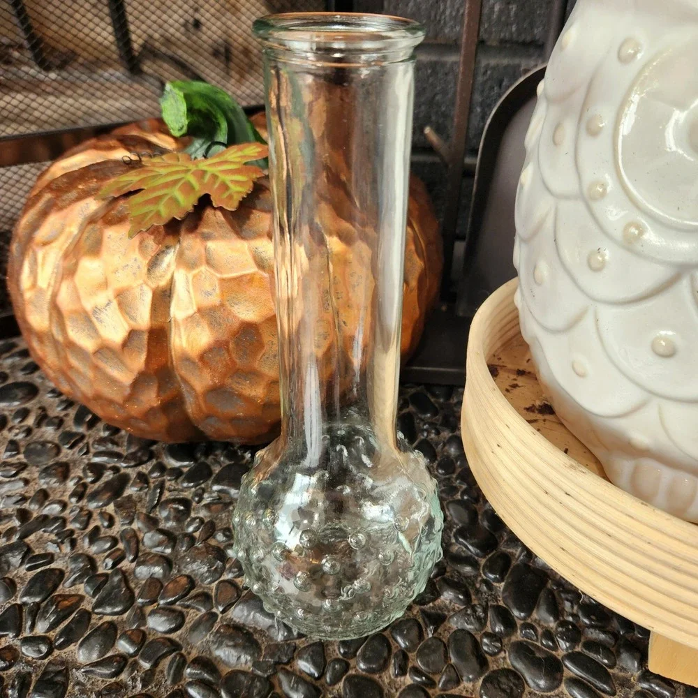 N/A vintage hobnail